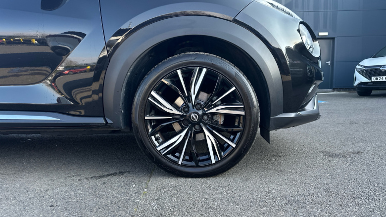 Nissan Juke 1.0 DiG-T 114 Tekna+ 5dr DCT Petrol Hatchback